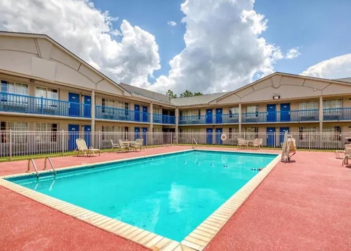 Oyo Hotel Baton Rouge Mid City