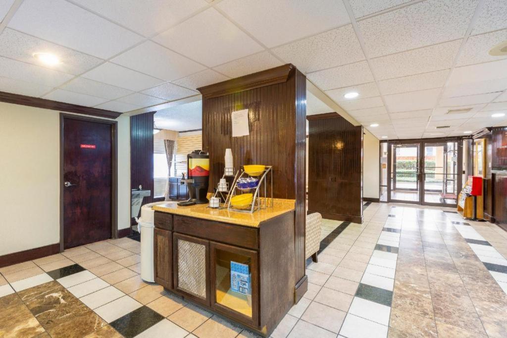Oyo Mid Hotel 2*